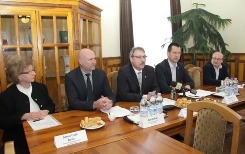 A civil szféráról tájékoztattak Miskolcon