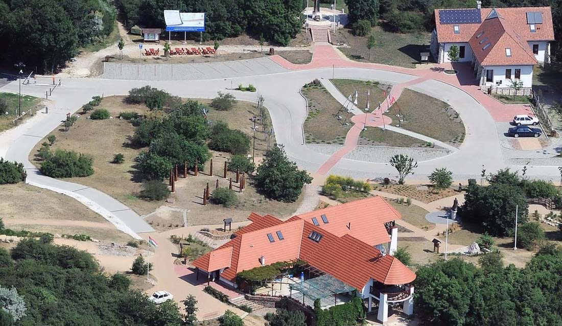 Fejér Megyei Építőipari Nívódíjat kapott a Pákozdi Katonai Emlékhely