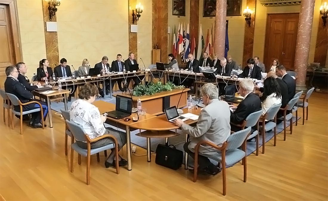 Dr. Komjáthy László Díjat adományoztak