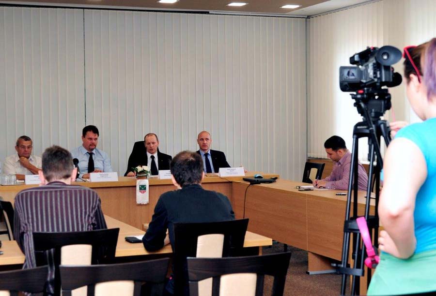 A pályázói aktivitásról és útfelújításokról tartottak sajtótájékoztatót