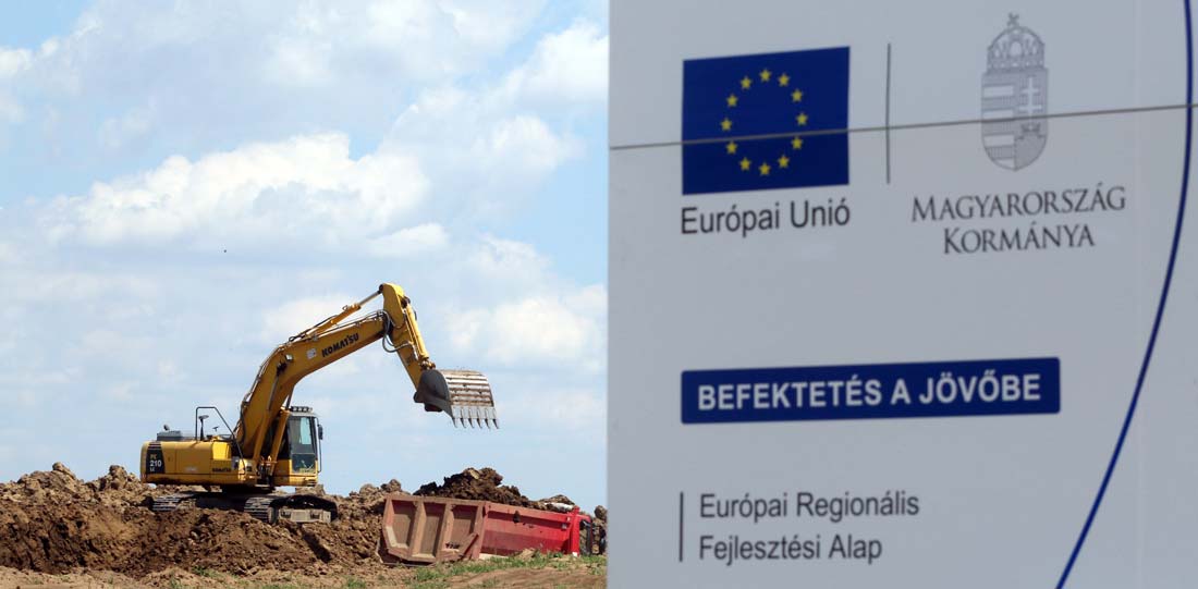 Alapkőletétellel megkezdődött az M30-as autópálya tovább építése