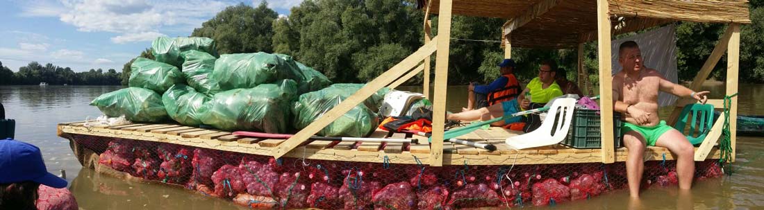 Negyvenötezer műanyag palacktól tisztította meg a Tiszát az idei PET Kupa
