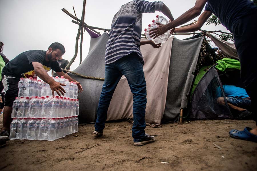 Meghosszabítják az illegális migráció miatt bevezetett válsághelyzetet