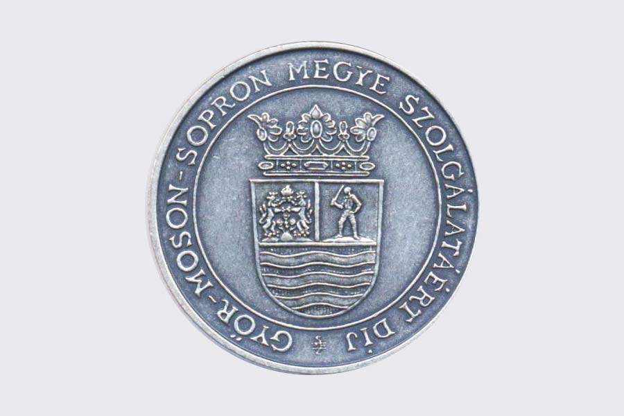 Díjazták a nemzetiségekért végzett munkáért