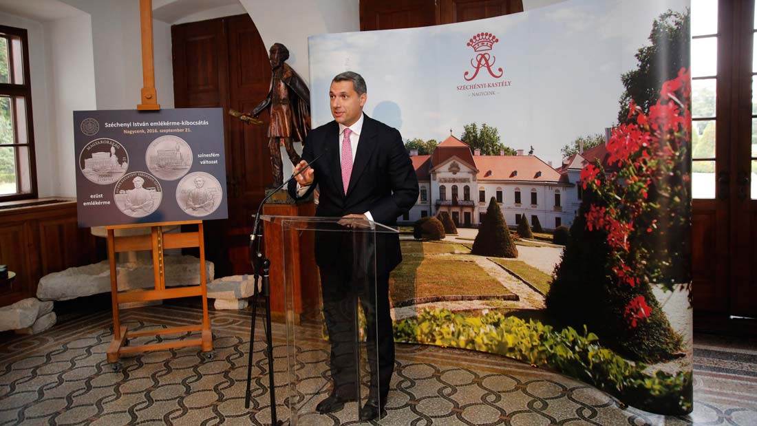 Felavatták a felújított kastélykápolnát Nagycenken