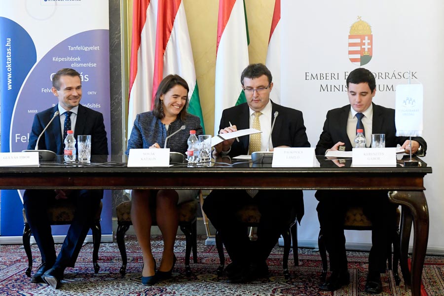 A tehetségek felismerését szolgálja a TehetségKapu portál