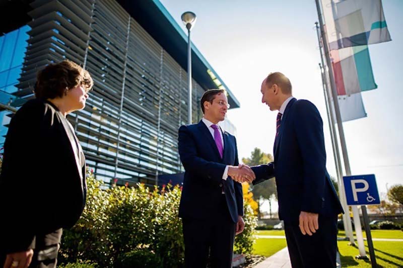 Új gyógyszereket fejleszt és gyártóüzemet épít az Egis Zrt. Körmenden