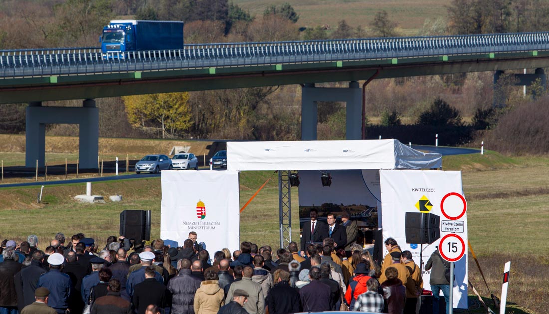 Átadták a 86-os főút Zalalövőt elkerülő szakaszát