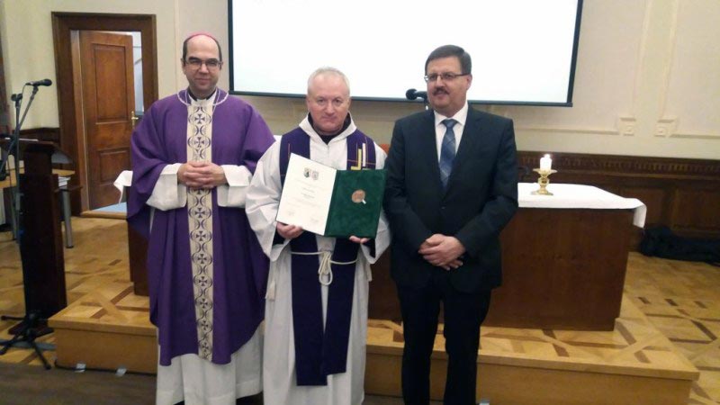 P. Tokár János atya kapta a Vályi István díjat