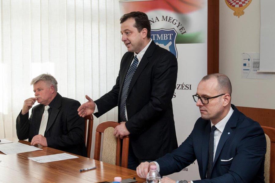Bűnmegelőzési szakemberek tanácskoztak Tolnában