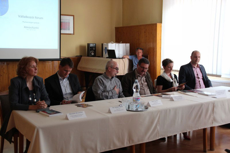 Vállalkozói fórum Almásfüzitőn: partner a megye