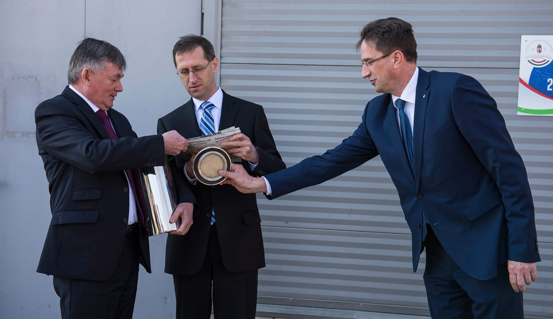 Új tésztagyár alapkövét tették le Gyermelyen