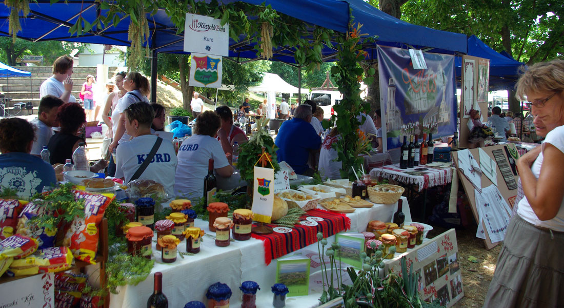 Fehérvári Tamás: hagyományaink ápolása által fejlődhet Tolna megye