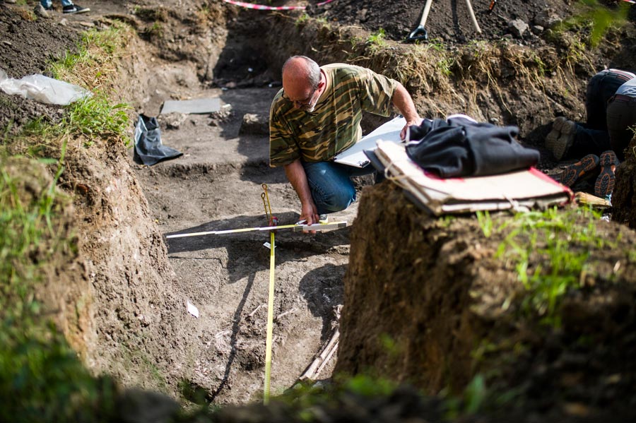 Árpád-kori temető feltárása kezdődött Gyöngyösön