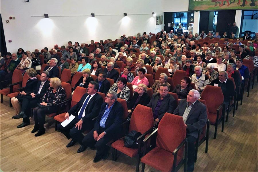 Decsen ünnepelték az Idősek Világnapját