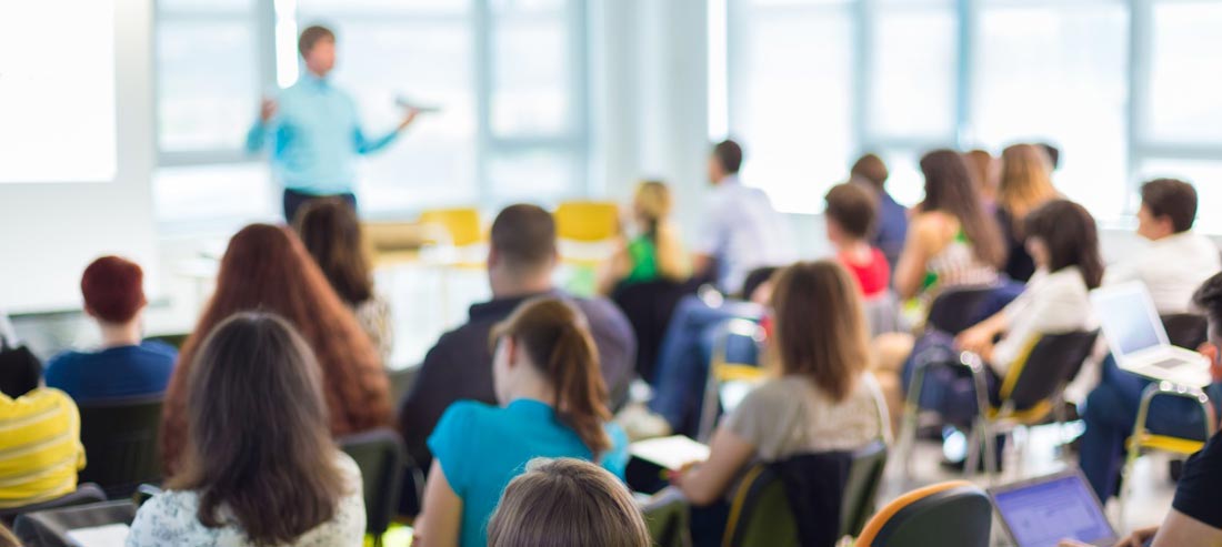 Több mint 300 résztvevő a kereskedőház Közép-európai régiót bemutató konferencasorozatán