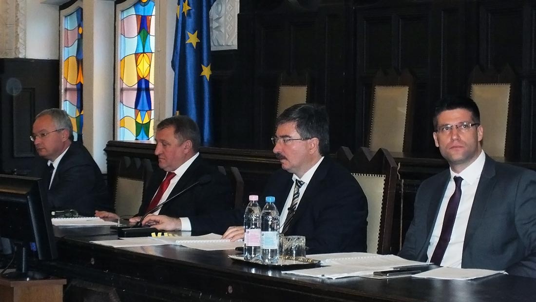 Sikeres futó projektek, előremutató tervek