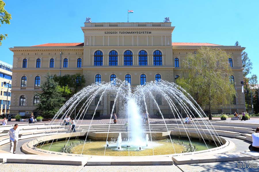 Több milliárddal támogatja a szegedi egyetemet a kormány a következő években