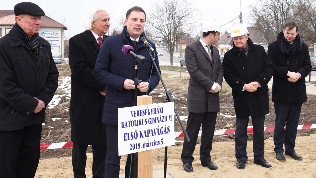 Katolikus gimnázium épül Veresegyházon