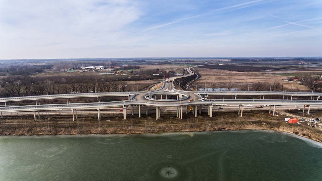 Átadták a 47-es út hódmezővásárhelyi elkerülő szakaszát