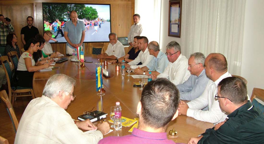 Debreceni virágkarnevál: Érmellék a közös virágkocsival hazajön