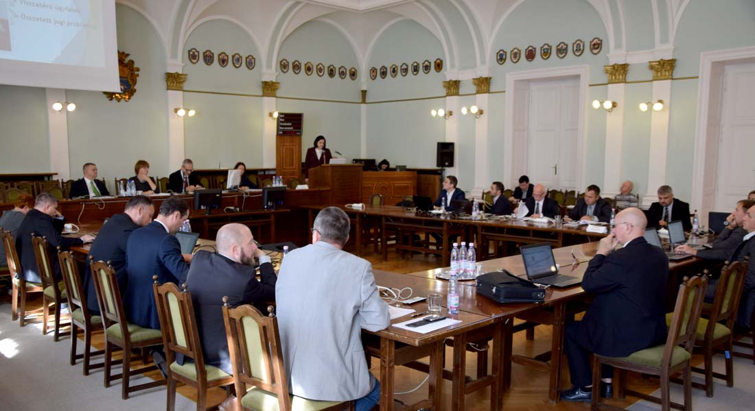 Tájékoztatókat hallgatott meg a Jász-Nagykun-Szolnok Megyei Közgyűlés