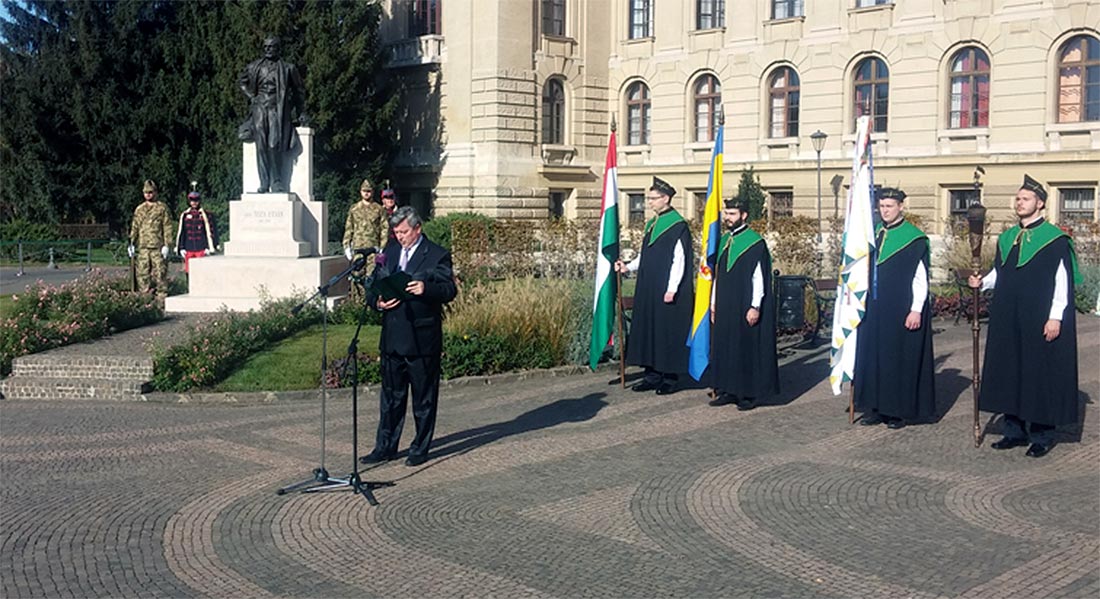 A száz éve meggyilkolt Tisza Istvánra emlékeztek