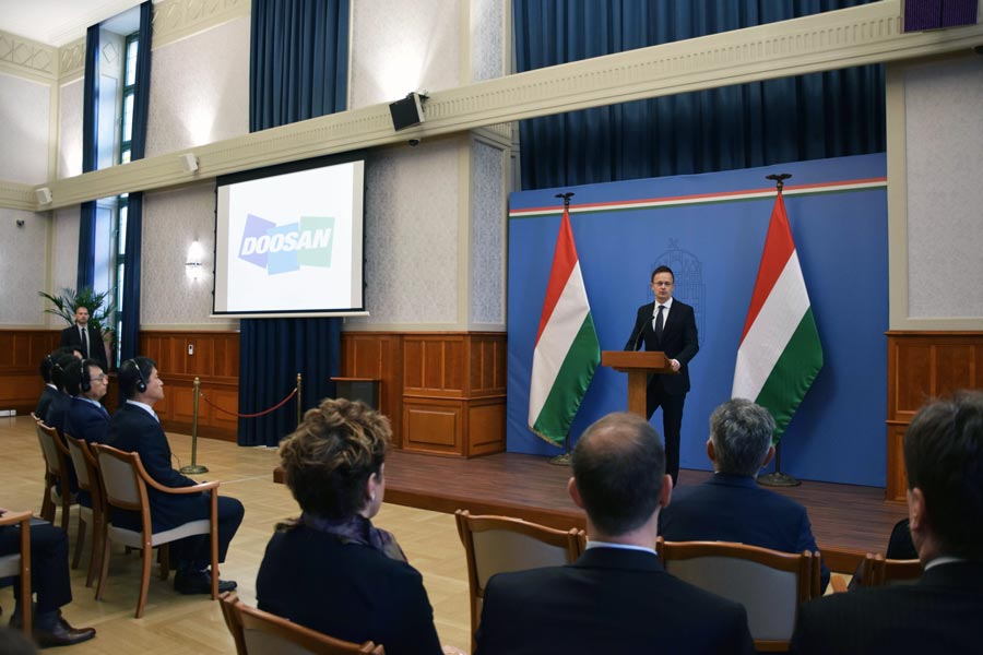 Dél-Koreából 32 milliárd forintos autóipari beruházás érkezik Tatabányára