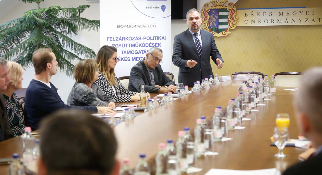 Megyei felzárkózási fórumot tartottak Békés megyében