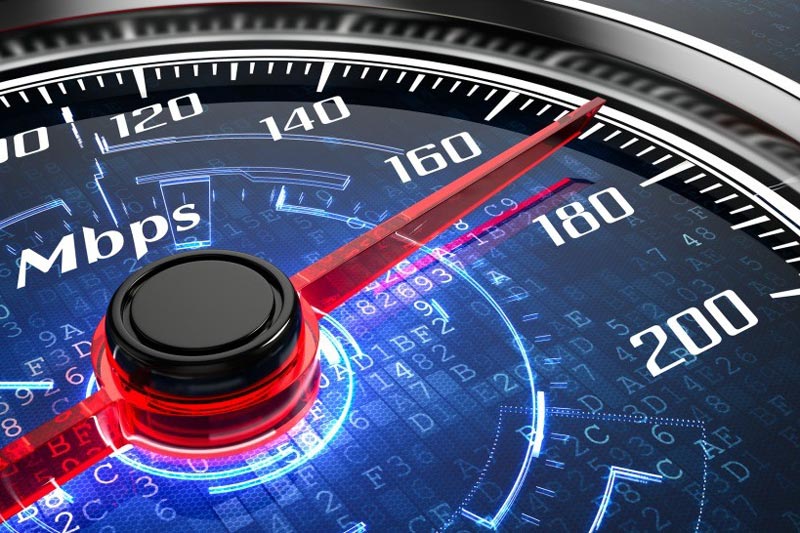 Hajdú-Bihar megye két településén adtak át szupergyors internet hálózatot