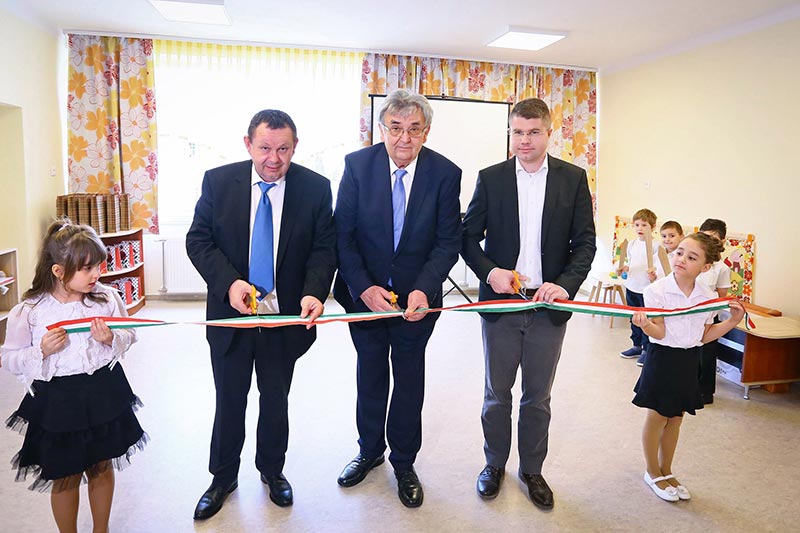 Megújult az óvoda Gencsapátiban