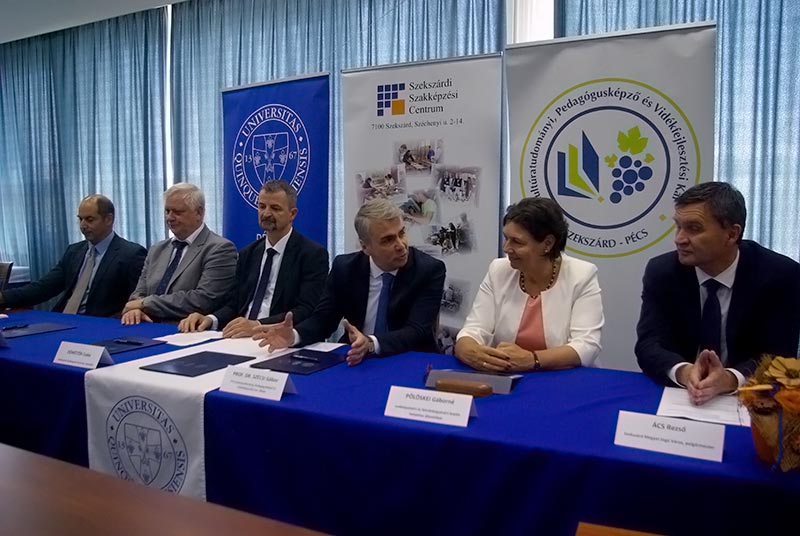 Példaértékű együttműködés Szekszárd és a térség megtartóerejének növelésére