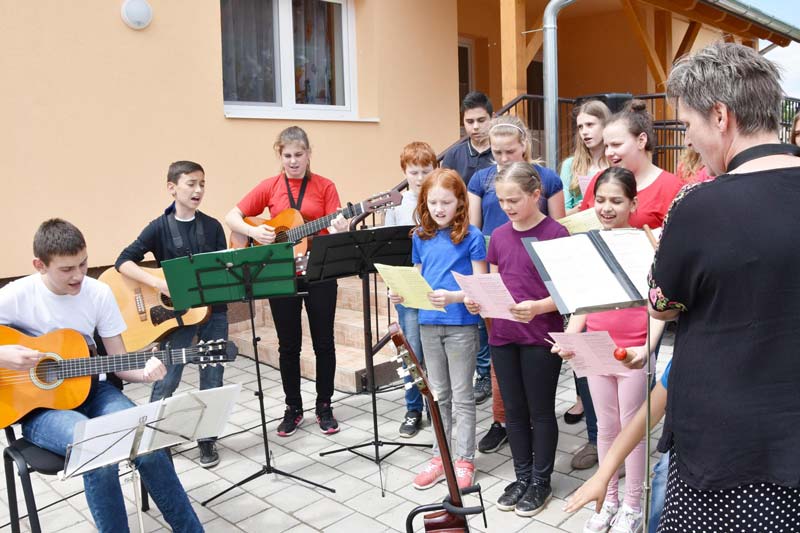 Bölcsődét avattak Farádon