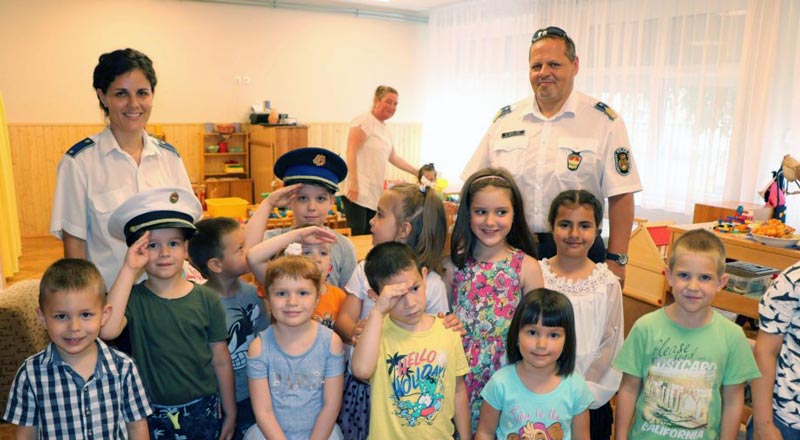 Átadták a felújított szigetvári Micimackó és Zöldmanó Óvodát