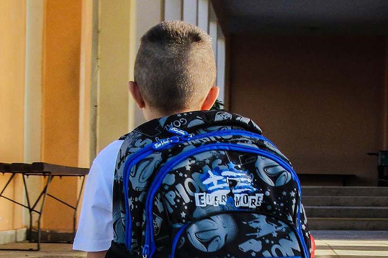 Ne dobd ki a megunt iskolatáskád, tolltartód, vagy hátizsákod!