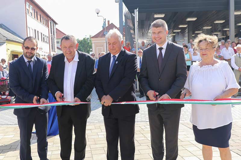 Megújult a piac Celldömölk központjában