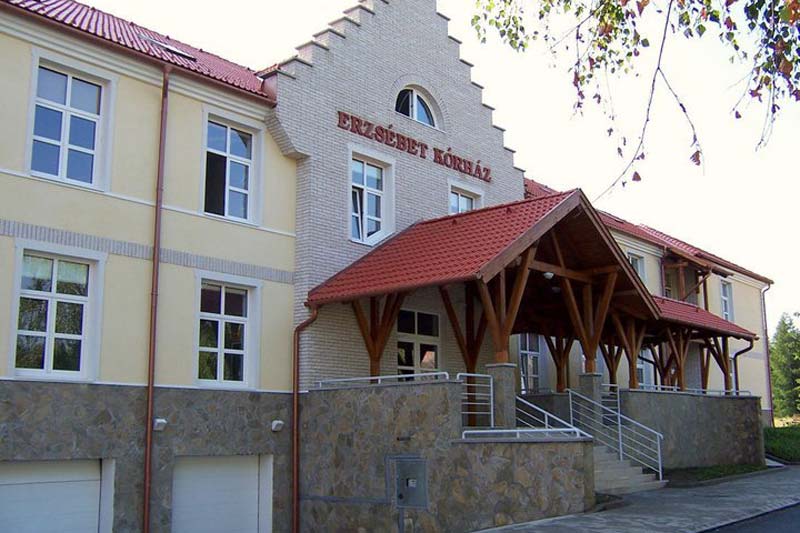 Mintegy 350 millió forintból valósultak meg fejlesztések a zirci kórházban