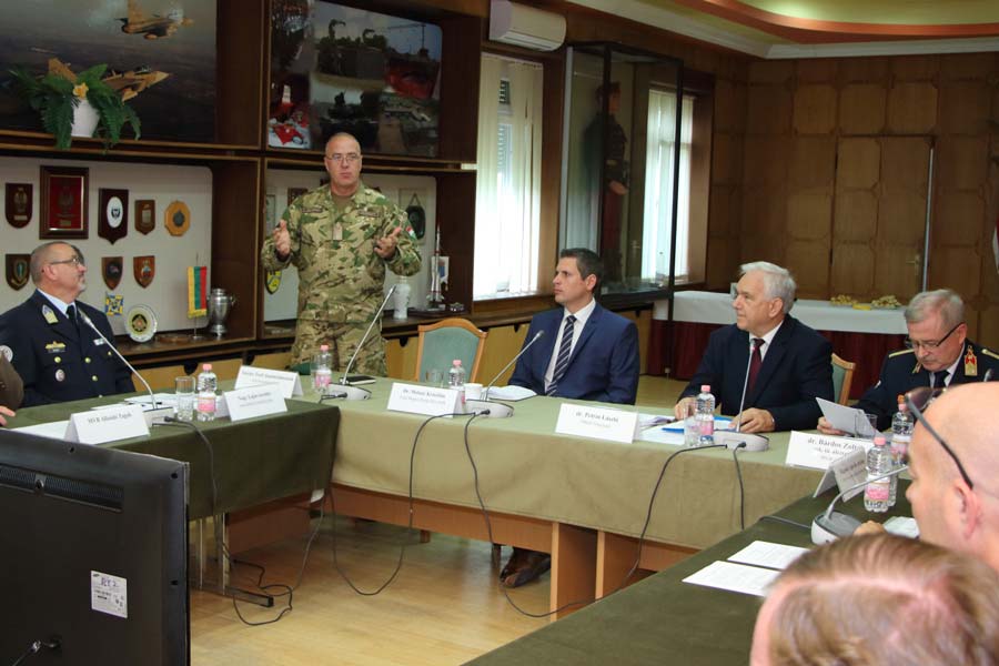 Tanácskozott a Fejér Megyei Védelmi Bizottság