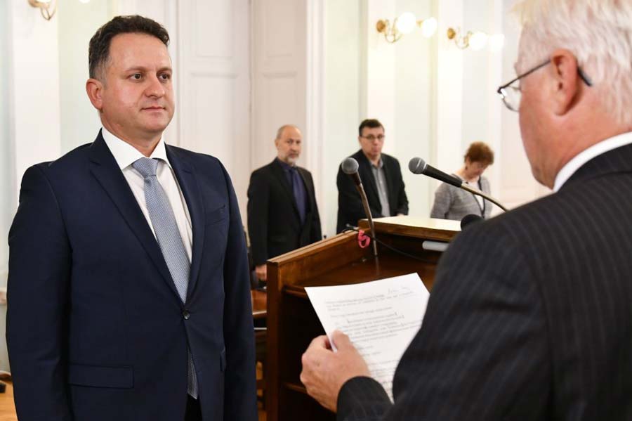 Hubai Imre lett a Jász-Nagykun-Szolnok Megyei Közgyűlés elnöke