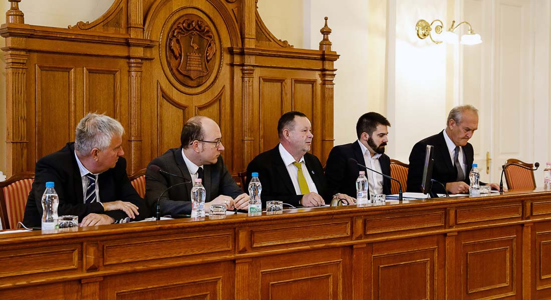 Az alakuló ülés utáni első közgyűlést tartották Vas megyében