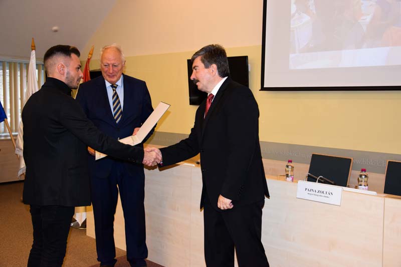 Készen kell állni a megújulásra