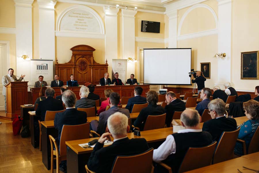 A Vas Megyei Levéltár nyerte el az Év Levéltára díjat