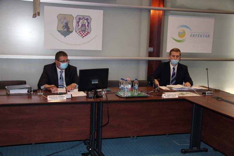 Soros ülését tartott a közgyűlés Komárom-Esztergomban