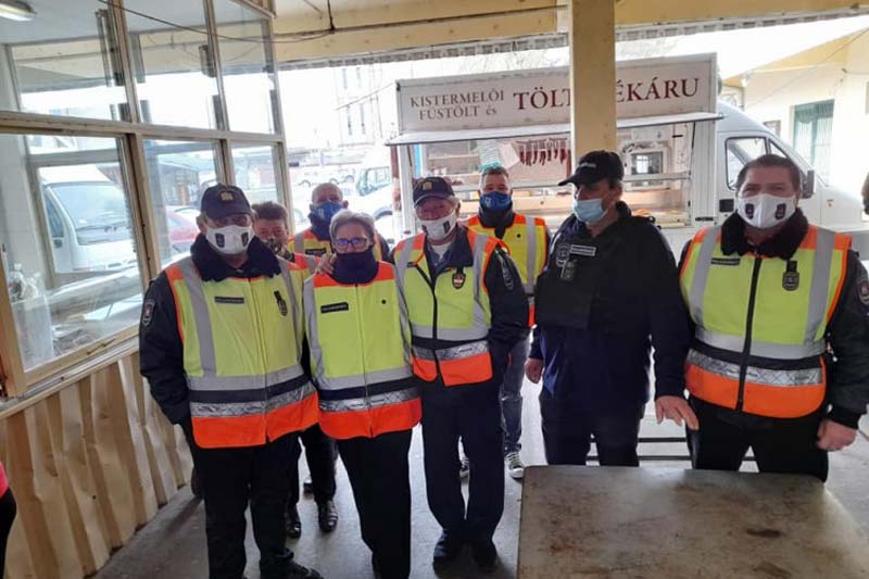 A kalocsai polgárőrök szolgálatát hajósi és bátyai kollégáik segítették