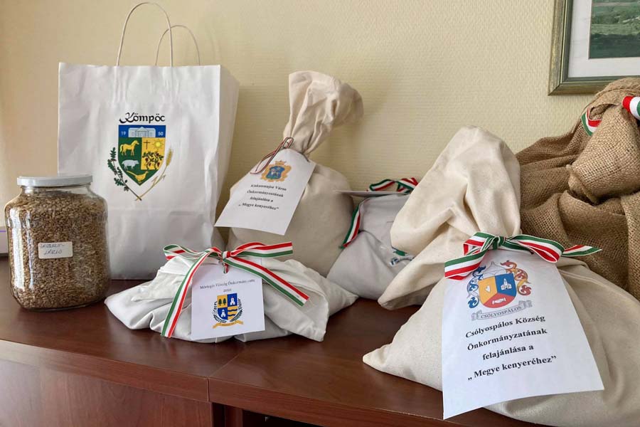 A Kiskunmajsai járás összes települése küldött búzát a megye kenyeréhez