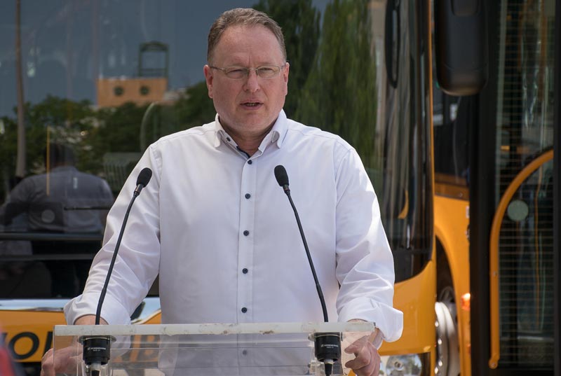 Új buszokat adtak át Nógrád megyében