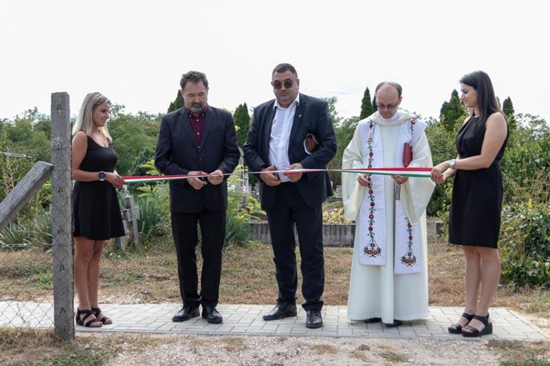 Ünnepélyes átadások Fülöpjakabon