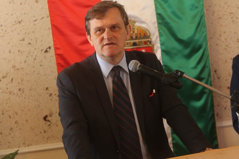 Szociális bérlakások átadása Bökönyben