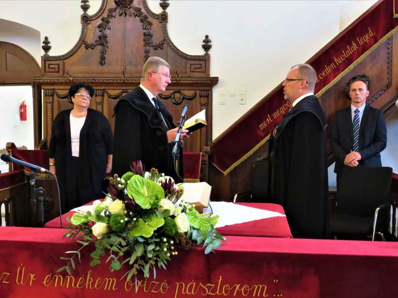Beiktatták az új esperest Nádudvaron