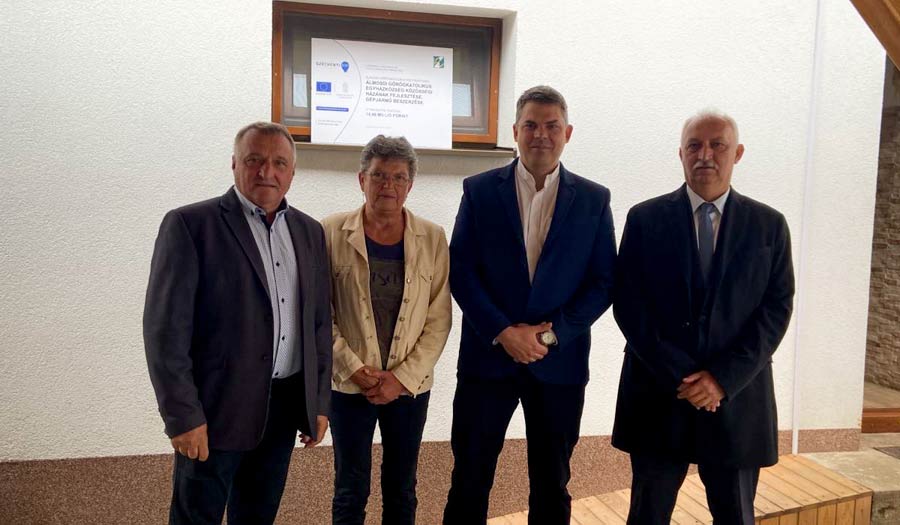 Tovább szépült az álmosdi közösségi ház